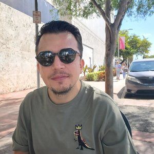 Meet your Posher, Jairo